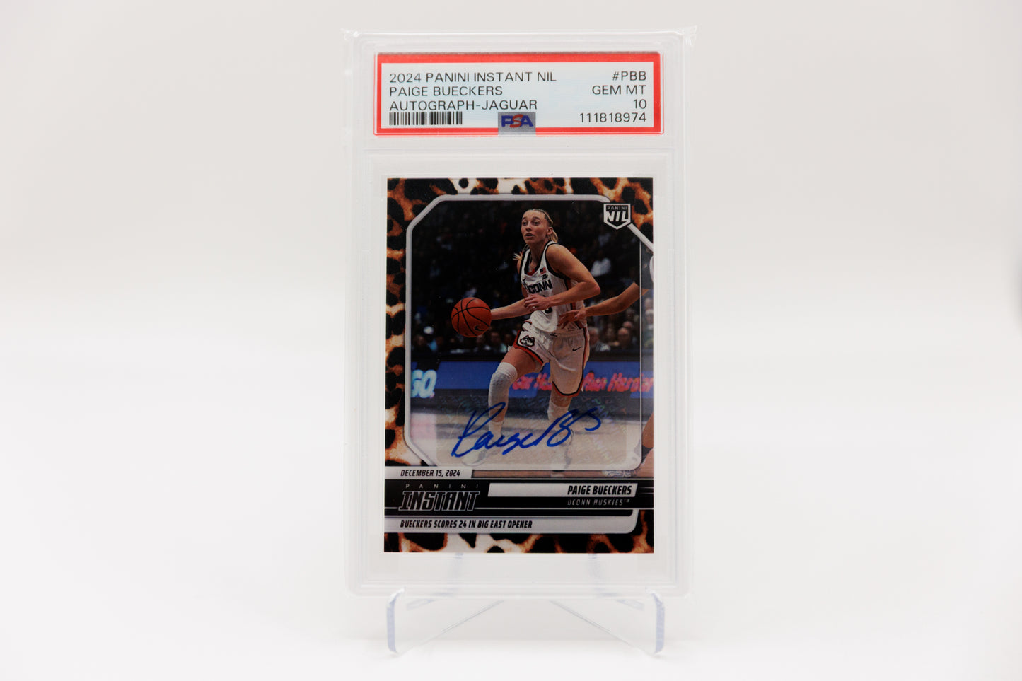 2024 Panini Instant NIL PBB - Paige Bueckers Autograph - Jaguar 8/10 - PSA 10 (Gem Mint)